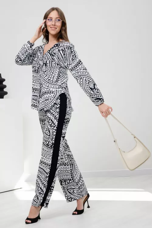 Брюки 8362 орнамент последний размер