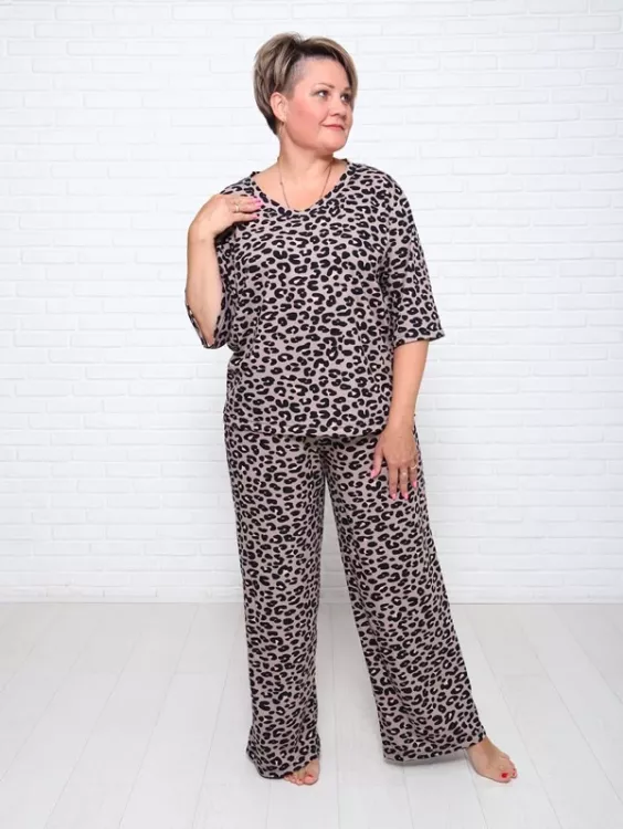 Костюм Рита-2 леопард последний размер