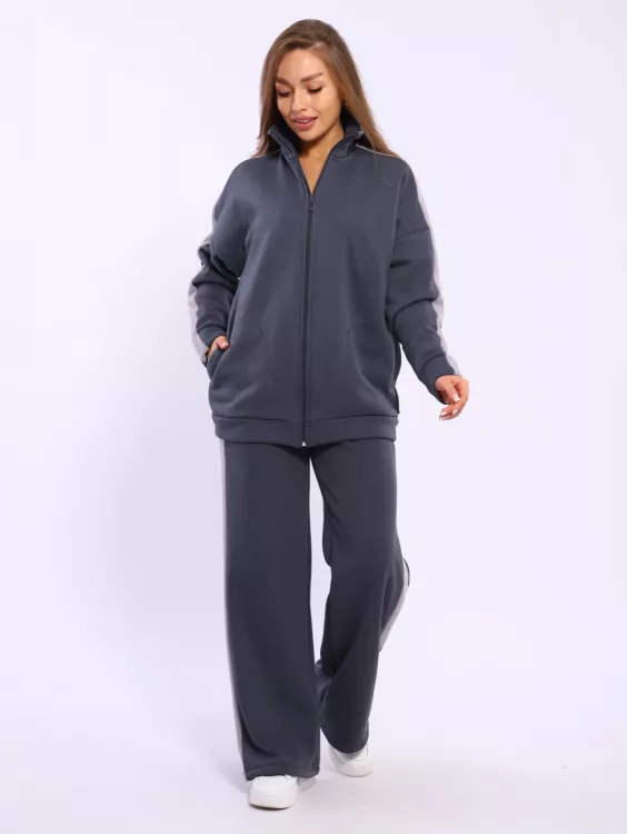 Костюм женский с брюками 873637