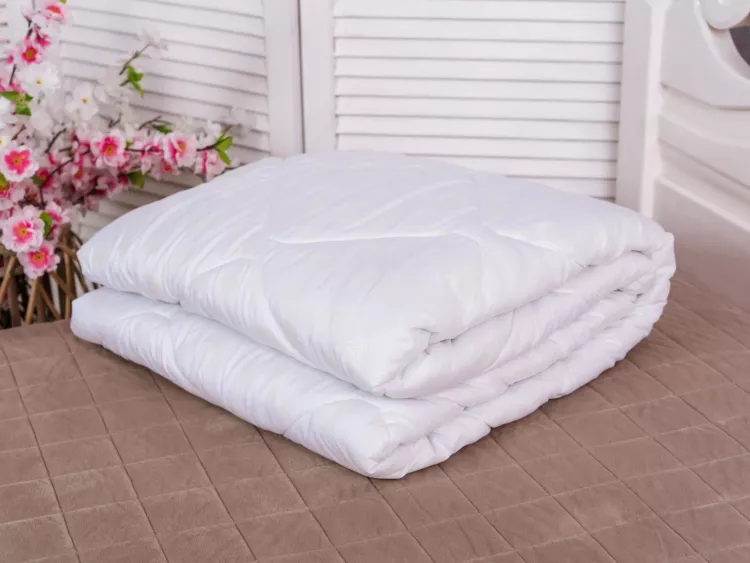 Одеяло "Лебяжий пух" всесезонное тик